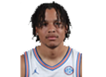 Imagen de fotos_jugadores/isaiah_brown.png